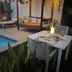 Romantico Piscina Privada Appartamento